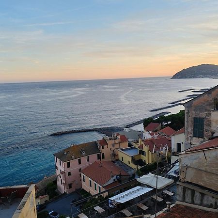 Appartamento Vista Mare Αλμπένγκα Εξωτερικό φωτογραφία