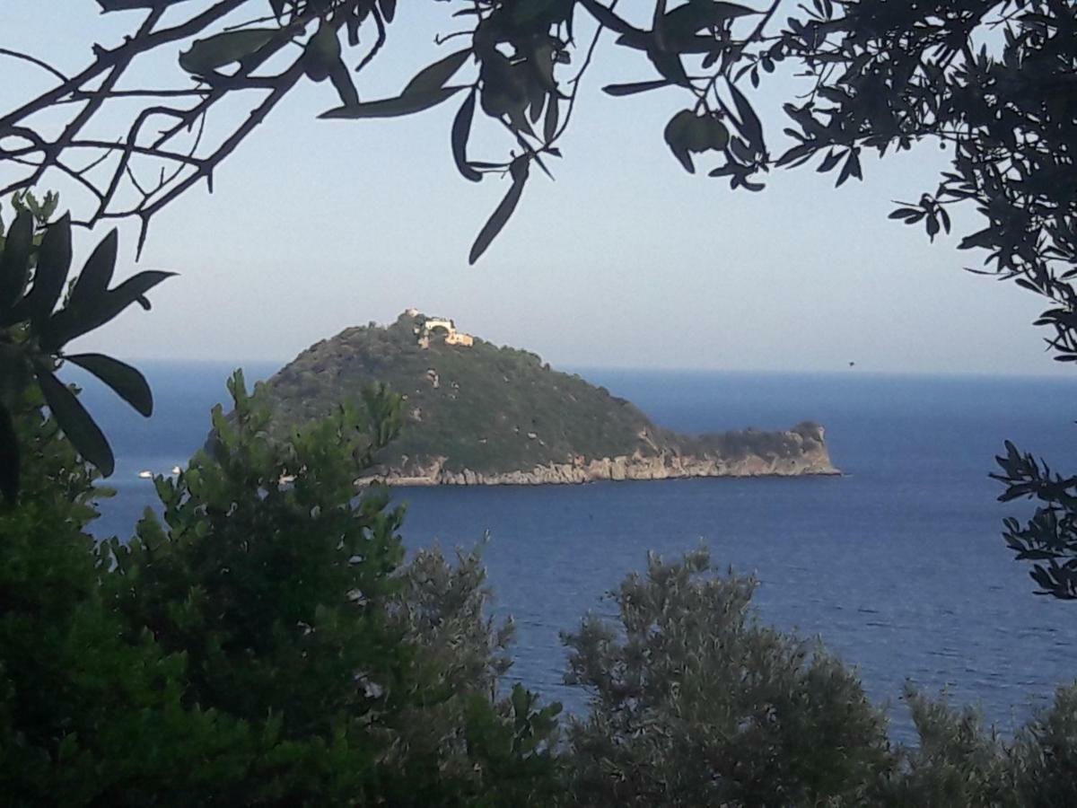 Appartamento Vista Mare Αλμπένγκα Εξωτερικό φωτογραφία