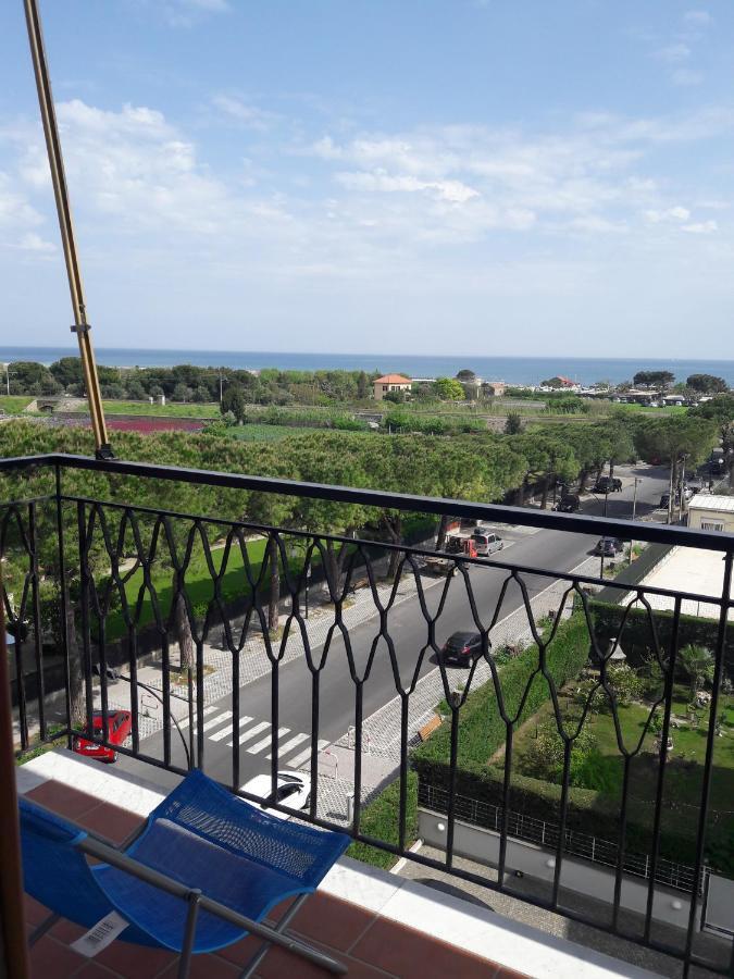Appartamento Vista Mare Αλμπένγκα Εξωτερικό φωτογραφία